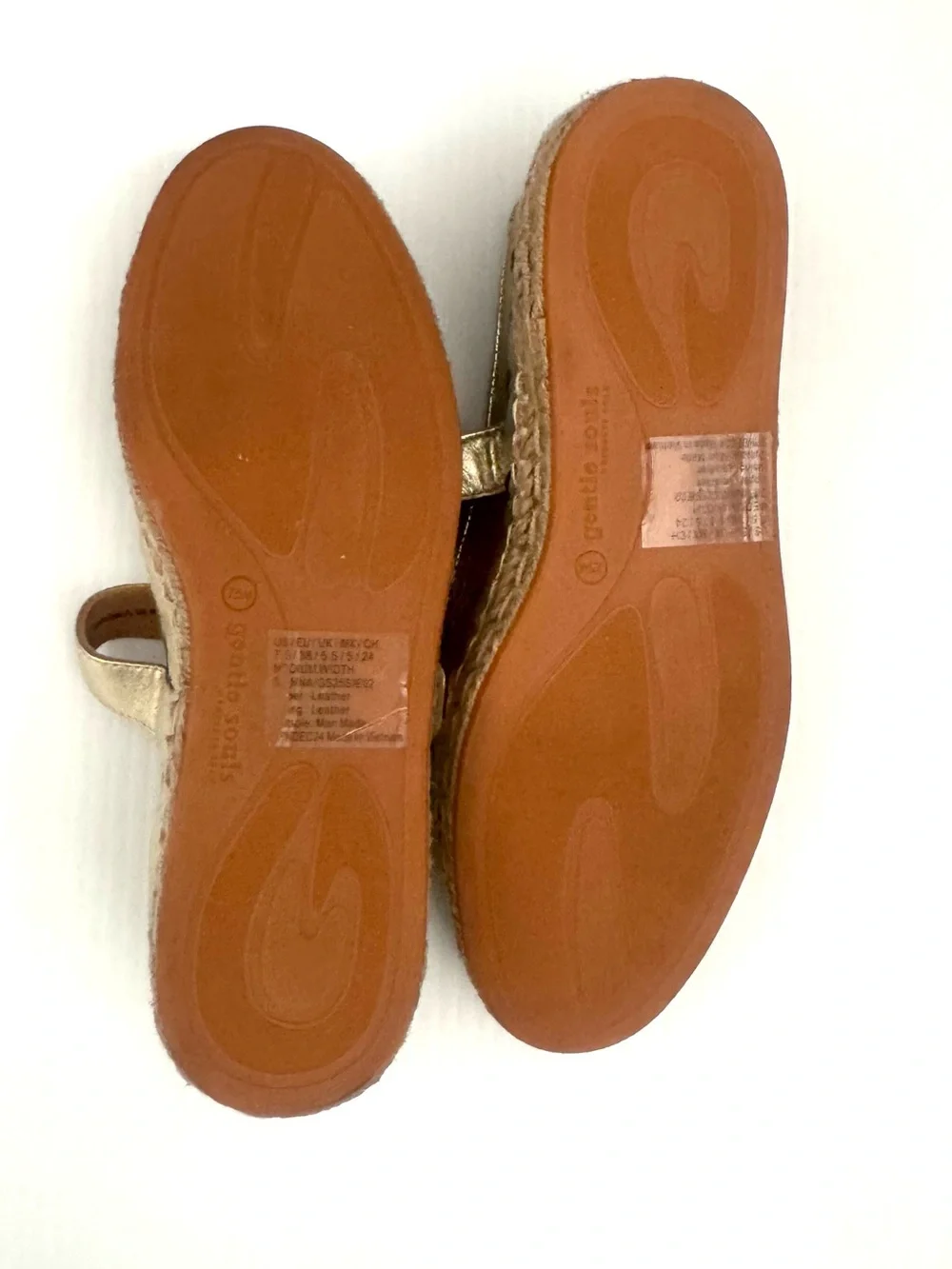 Gentle Souls Sienna Mettalic Fish Net Mary Jane Espadrille In Gold Size 7.5